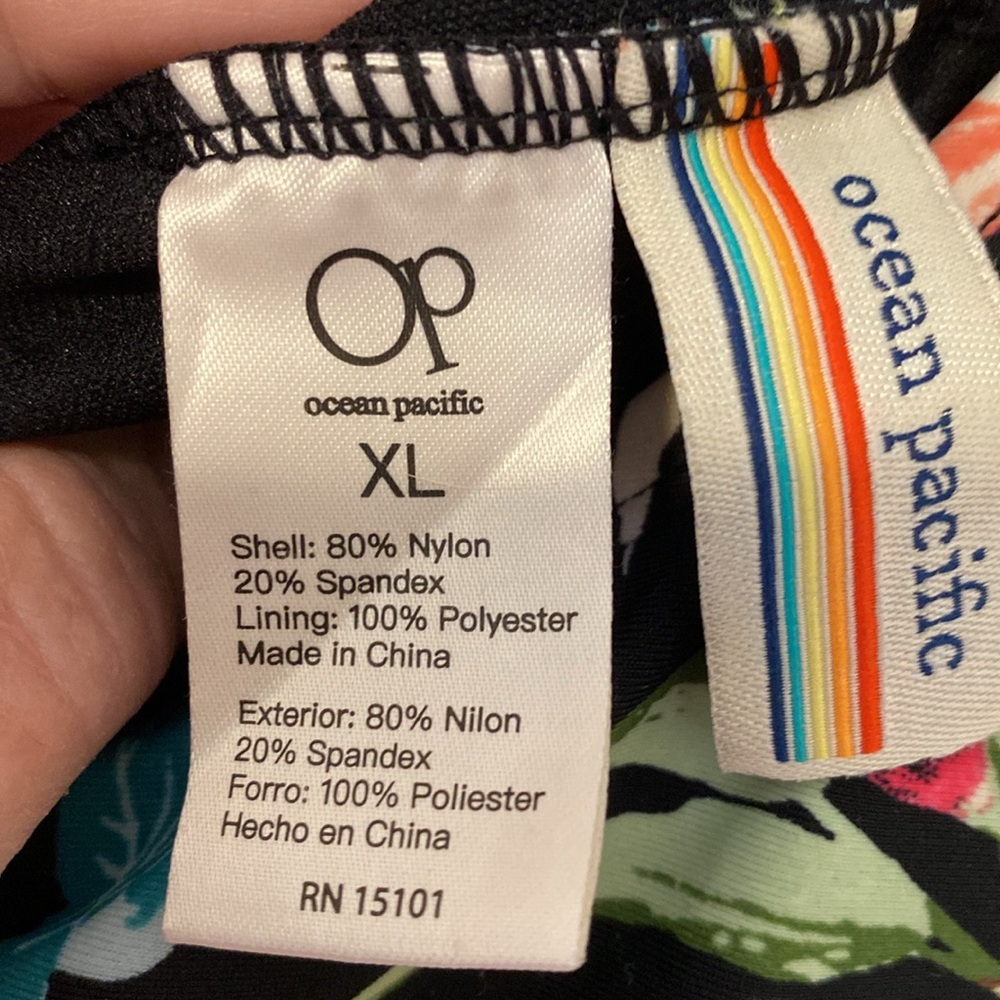 Ocean Pacific Ladies XL One Piece Tropical Swimwear -previously worn a few times - Picture 4 of 11